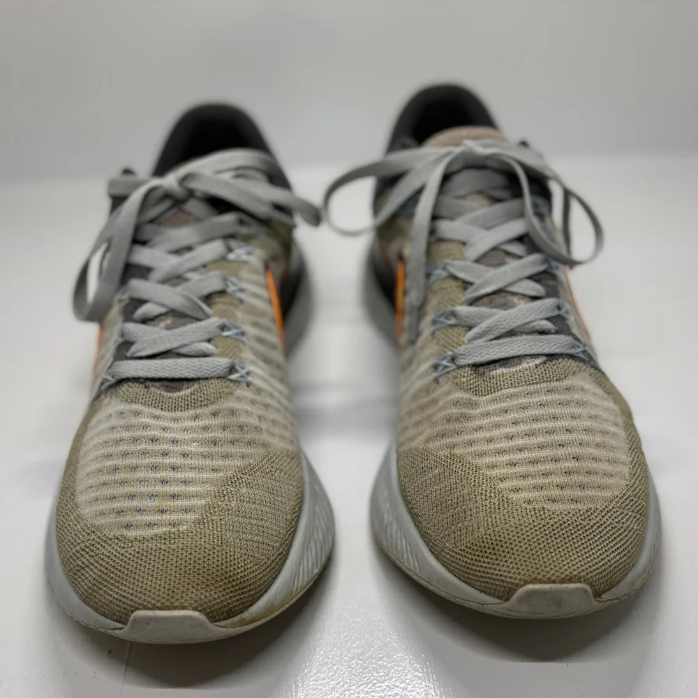 Nike React Infinity Run Flyknit 2 Men’s Size 11 Light Bone/Gray Running Shoes - Picture 4 of 11